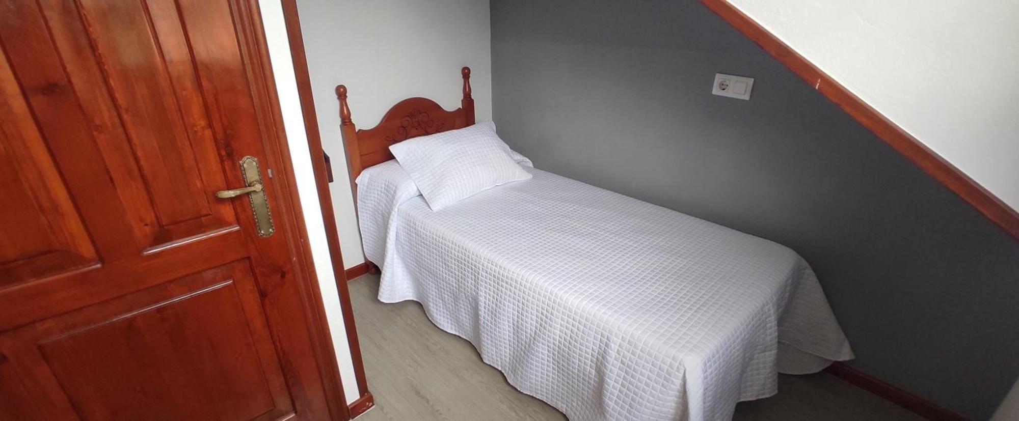 Apartamentos El Jornu リャネス エクステリア 写真