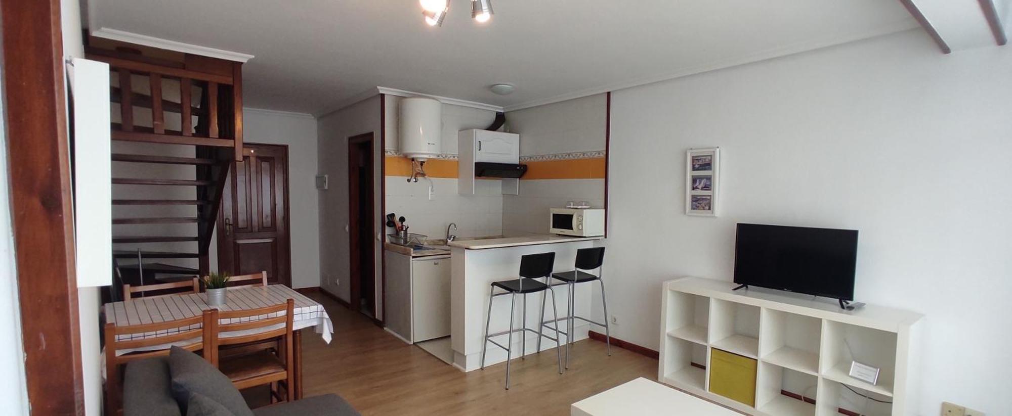 Apartamentos El Jornu リャネス エクステリア 写真