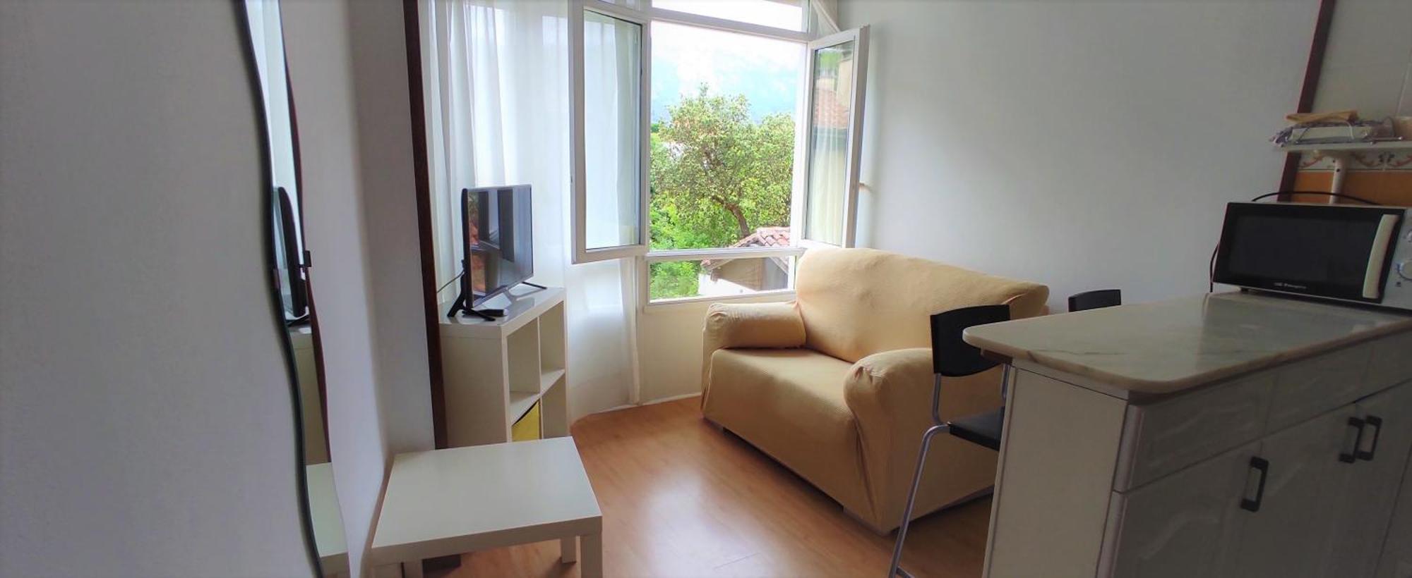 Apartamentos El Jornu リャネス エクステリア 写真